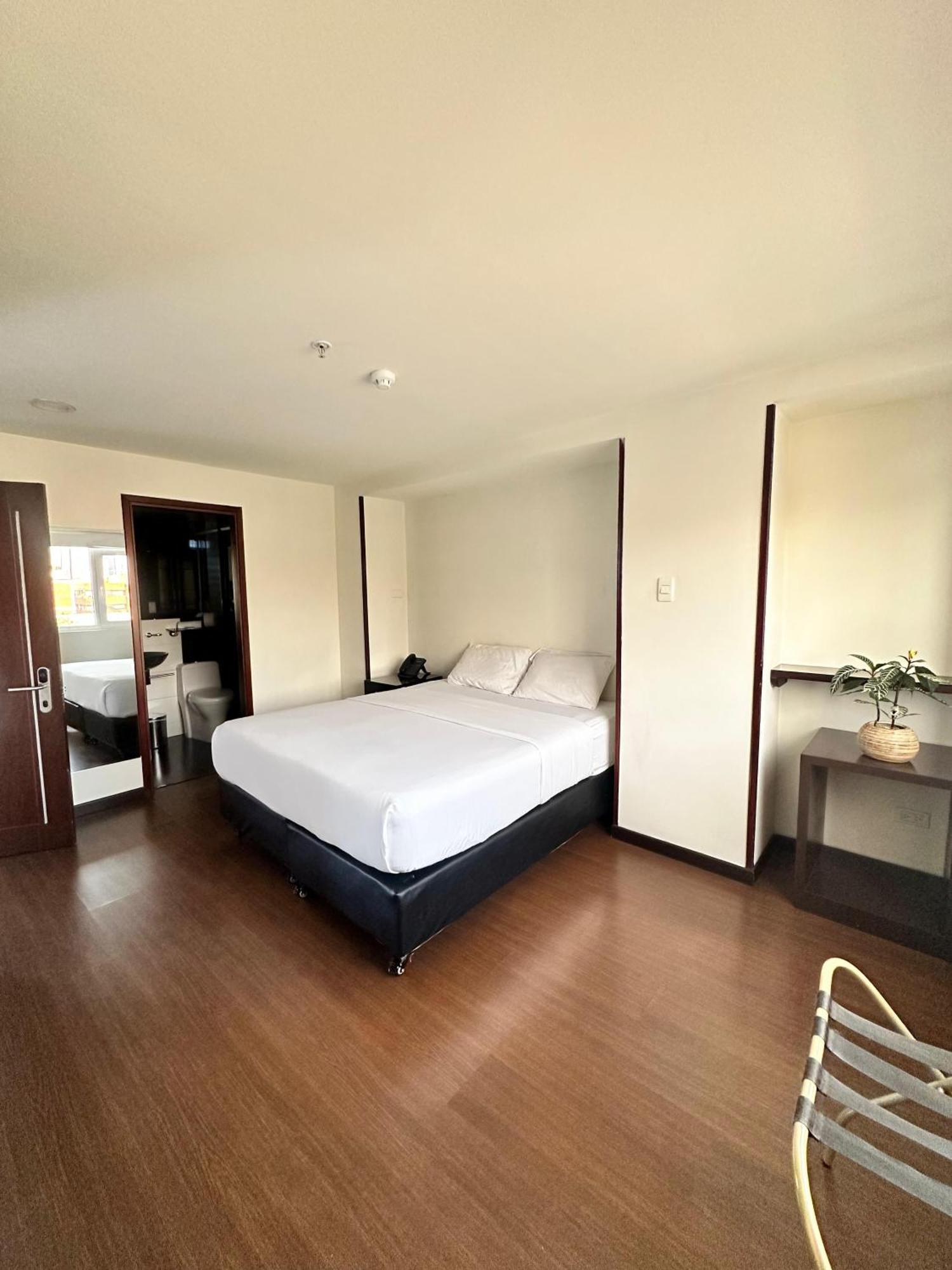 Hotel Sheridan Bogotá Kültér fotó