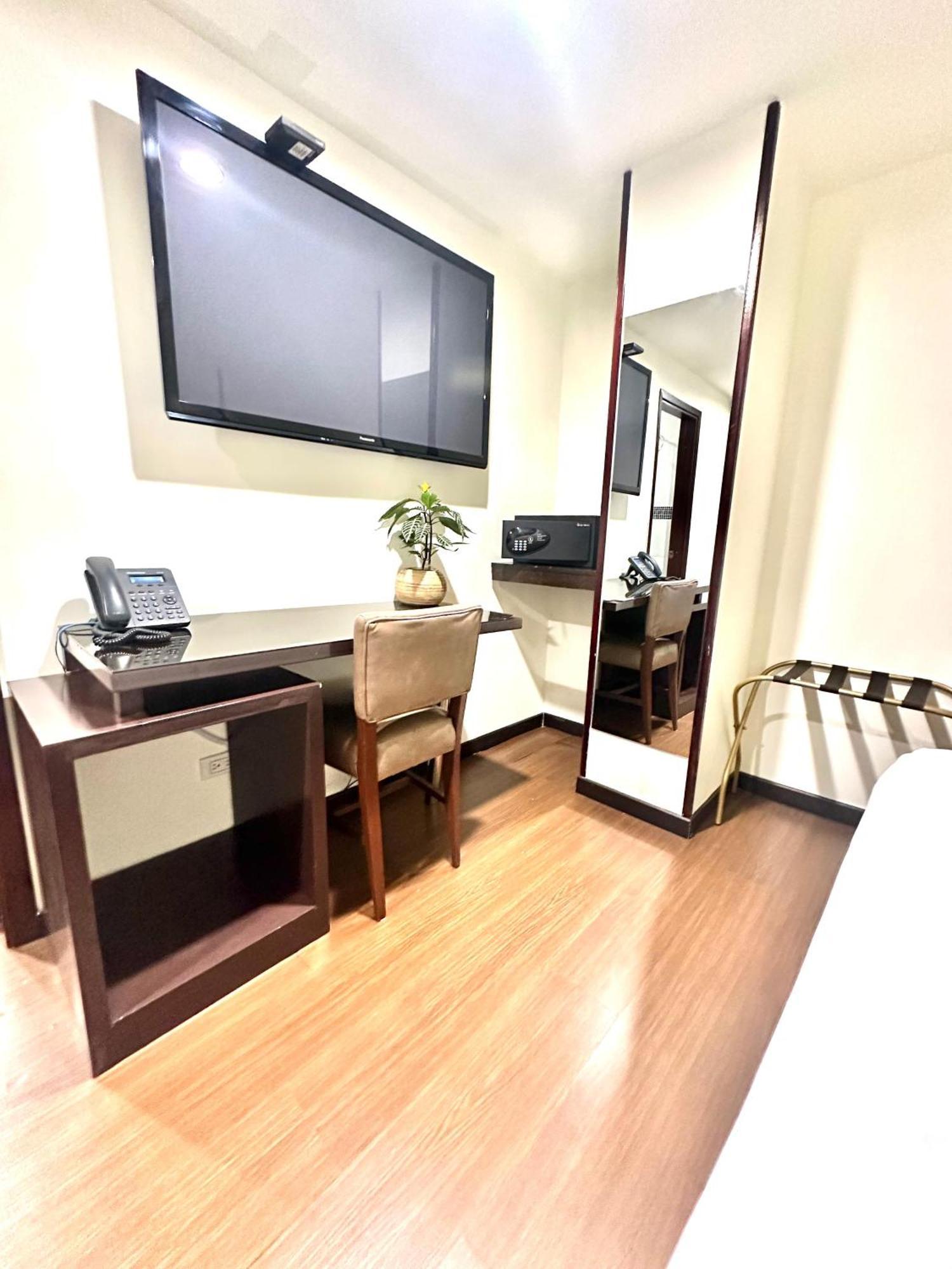 Hotel Sheridan Bogotá Kültér fotó