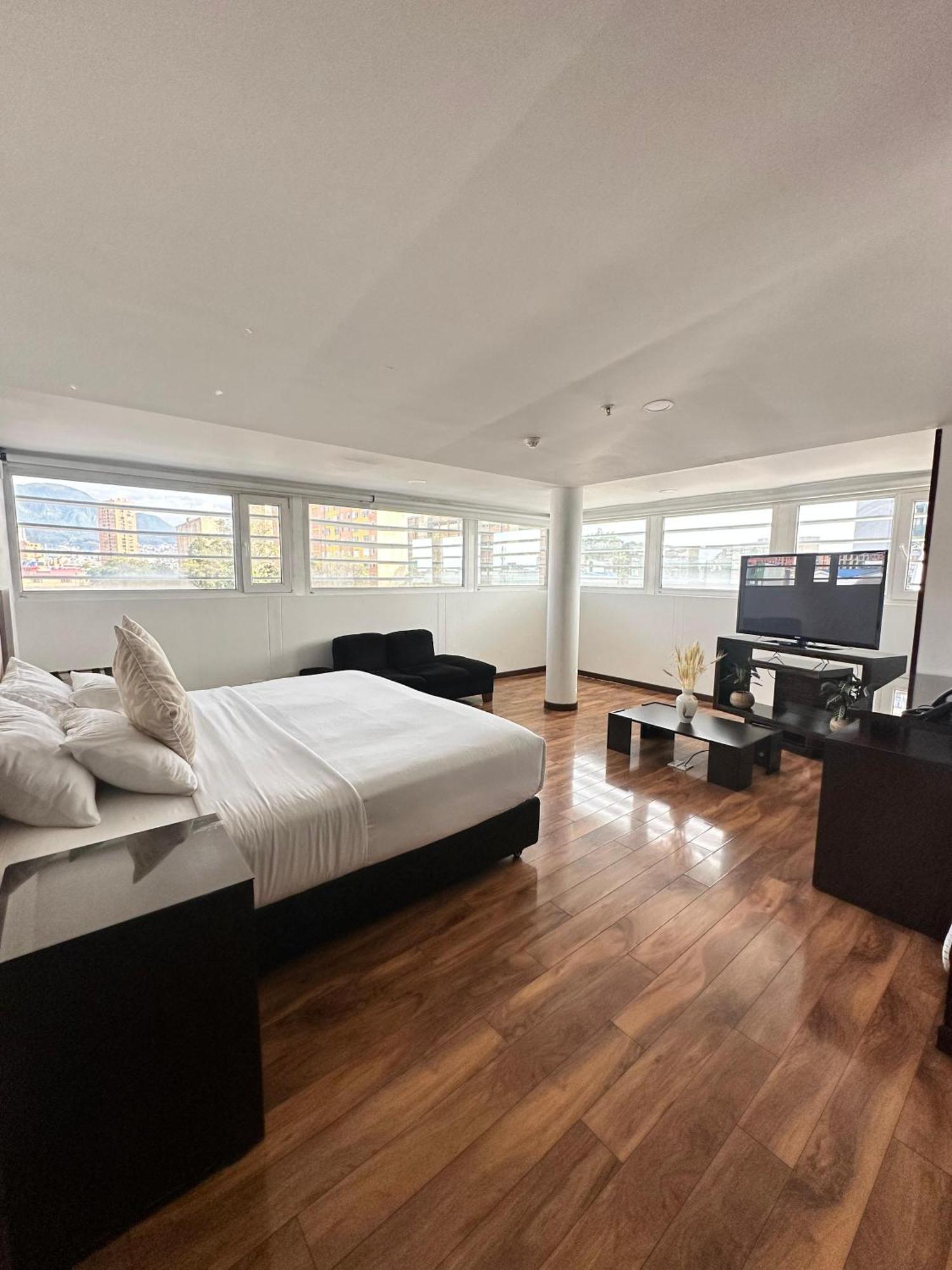 Hotel Sheridan Bogotá Kültér fotó